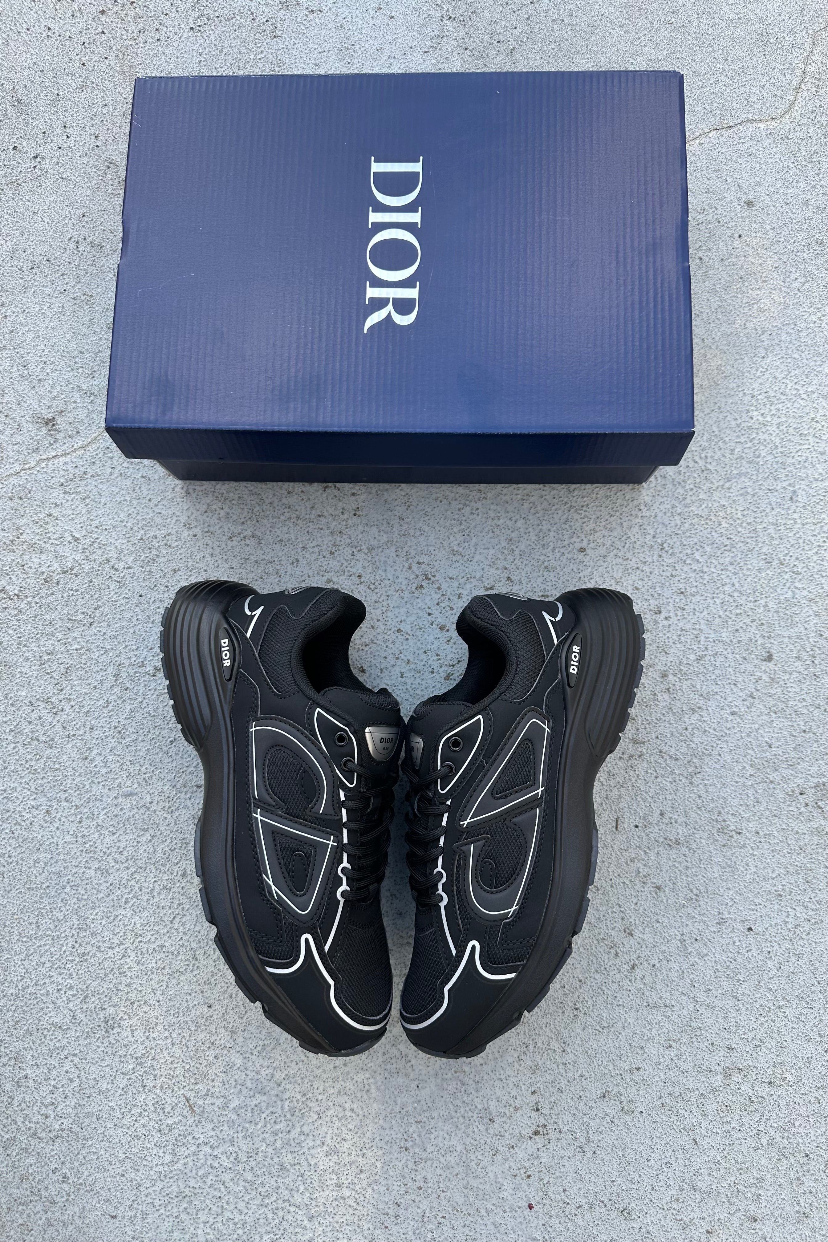 Dior B30 - Black
